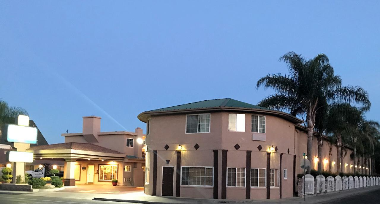 Yosemite Parkway Hotel Merced Exterior foto